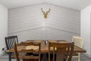 Bombastic Beach Bungalow, 10 Min WALK to the Beach - Image 3