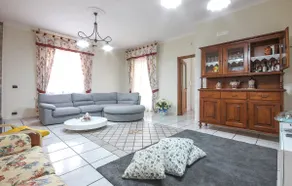 Villa Angela Holiday Apartment - Image 5