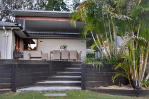 Farm Hinterland Hideaway | Pool | Wood Pizza Oven - Image 5