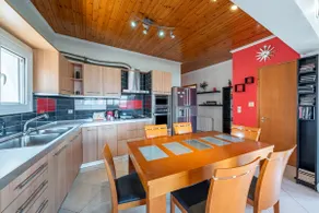 Apartment 'Two Bedroom 3' with Wi-Fi and Air Conditioning - Image 3