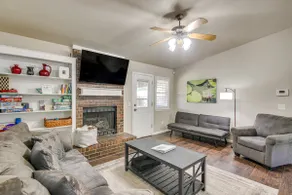 2 Mi to OU: Family-friendly Retreat w/ Patio! - Image 2