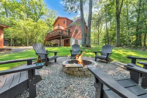 Charming Getaway | Minutes from Lake Wallenpaupack - Image 2