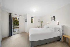 Stylish 1-Bed Stay with Balcony & Study - Image 2