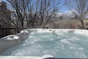 Hot Tub & Mtn-View Deck: Townhome in Eden - Image 2