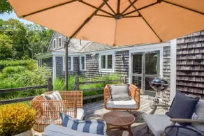 Renovated Cozy Cabin 5 Min to Beach! - Image 3