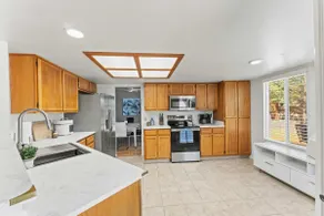 Northwest Reno 3BR Home · Yard & Outdoor Living - Image 3