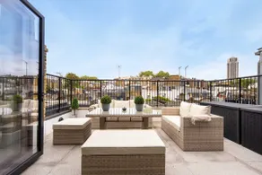1 Min Walk to Harrods, Knightsbridge Penthouse - Image 3