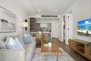 Chic 1-Bed Escape in Fremantle with Parking - Image 5