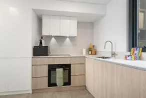 Bright 1-Bedroom Escape with Private BBQ - Image 3