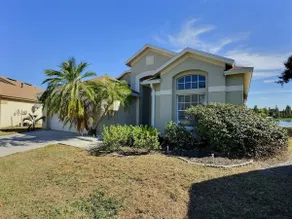 Lakeside Retreat in Brandon, FL – 3 Bedroom, 2 Bat - Image 2