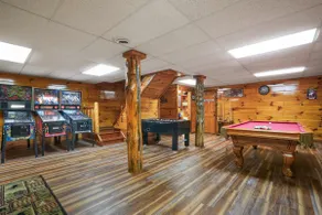 Whispering Oaks | Secluded 100 Acres, Game Room - Image 4