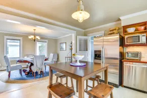 3 Blocks to Lake Ontario: Getaway in Cape Vincent! - Image 5