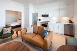 Suite 106 - One-Bed Oceanview Suite | Pet Friendly - Image 5