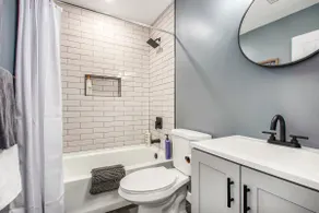 Remodeled 3BR • Raymore/Belton • Fast WiFi - Image 4