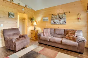 Cabin Getaway in Mountain View w/ Porch + Grill - Image 4
