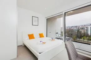 {Suite 405} Business Room, Gym, Modern, Relax - Image 5