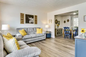 9 Mi to Dtwn Indianapolis: Family-friendly Home! - Image 2
