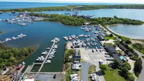 Dockside 2BR - Prime Location on the Marina Unit B - Image 5