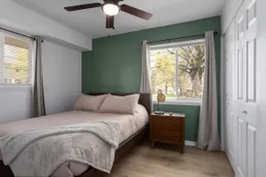 Duplex_Perfect for Families_SLEEPS 10_FencedYard - Image 3