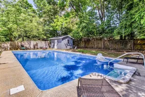 Family Pool House | Saltwater Pool + Grill | Beach - Image 2