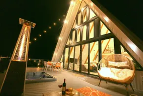 Luxury A-Frame ~ Sauna ~ Hot Tub ~ Movies ~ Games ~ 60 mi ~ NY - Image 4