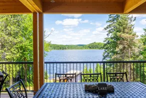 Lakeview Cottage - Image 4