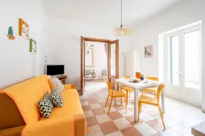 Appartamento totalmente attrezzato con terrazza e giardino | Vista sul giardino - Image 5