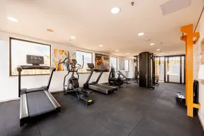 Serviced Apartment with 1 Parking Space | UN1206 - Image 4