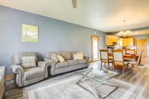 Pet Friendly Near Beach w/ Grill, Firepit, Games - Image 3