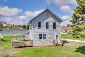 Pet Friendly Near Beach w/ Grill, Firepit, Games - Image 2
