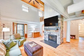 4 Mi to Dtwn: Spacious Family Cabin in Jonesville! - Image 4