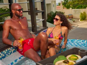 Hospitality Expert CB2: Pool, Beach & Chef - Image 4
