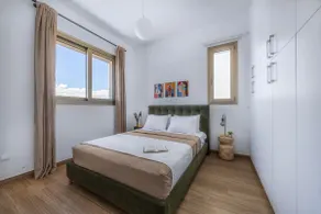 301 Mulberry Tree- Contemporary with Large Terrace - Image 3