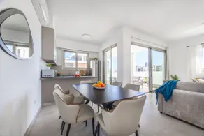 301 Mulberry Tree- Contemporary with Large Terrace - Image 4