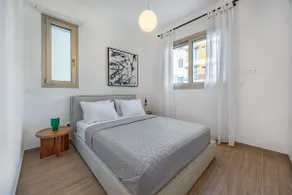 202 Mulberry Tree- Elegant with Large Terrace - Image 3
