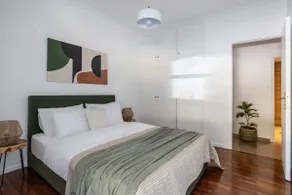 Stylish 1BR Retreat Near Alimos Beach Tram - Image 4