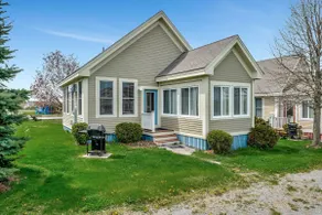 The Cattail - 26 Meadowview - Image 3