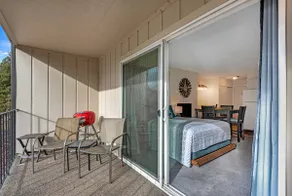 Riverfront Luxury In Downtown Bend. Pool/Hot Tub. - Image 2