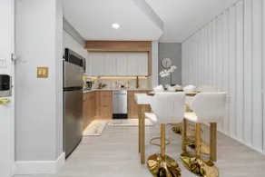 Orlando 2BR Apt | Full Kitchen | Near Parks - Image 2