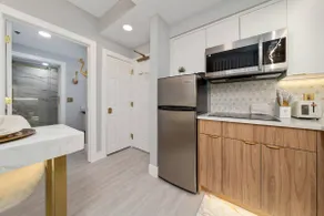 Orlando 2BR Apt | Full Kitchen | Near Parks - Image 4