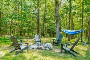 Pool+Hot Tub, Firepit | Near Hikes, Shops, Dining - Image 4