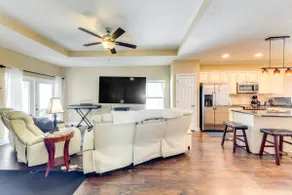 5 Mi to Beach: Family Retreat in Sarasota! - Image 4
