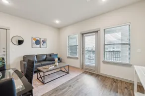 Chisholm Trace 1233 I Spacious 1 Bed 1 Bath - Image 3