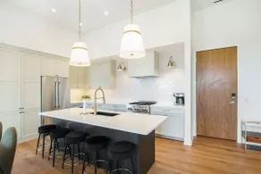 Holland Loft - Image 3