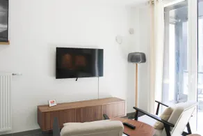 Bright apartment in Asnières-sur-Seine - Image 5