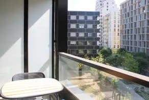 Bright apartment in Asnières-sur-Seine - Image 3