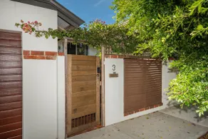 EAST3 - Coastal Hideaway - Image 4