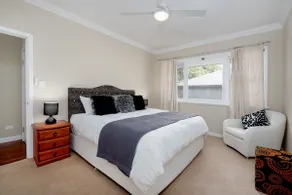 EAST3 - Coastal Hideaway - Image 5