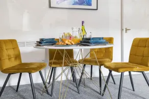 Modern 1 Bedroom Flat in Heart of East London - Image 4