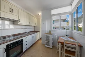 Ferienwohnung mit Terrasse | Stadtblick - Image 5